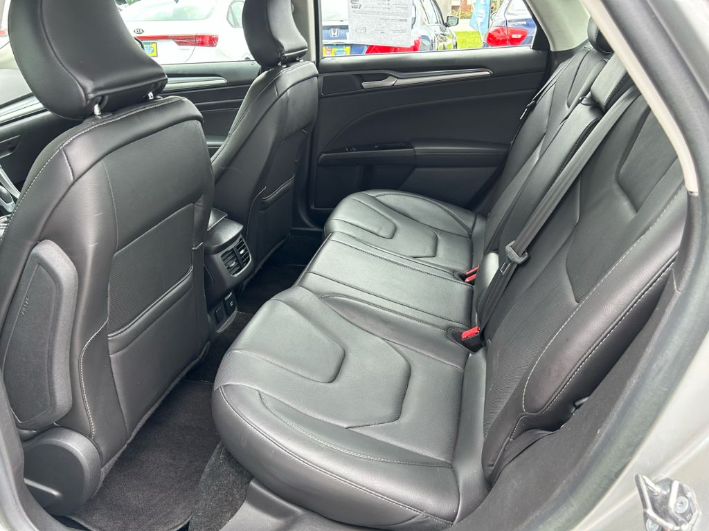 2015 Ford Fusion Energi Titanium - Photo 6