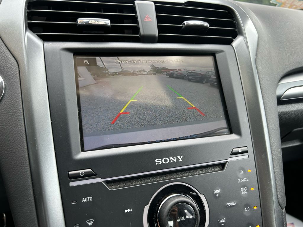 2015 Ford Fusion Energi Titanium - Photo 13
