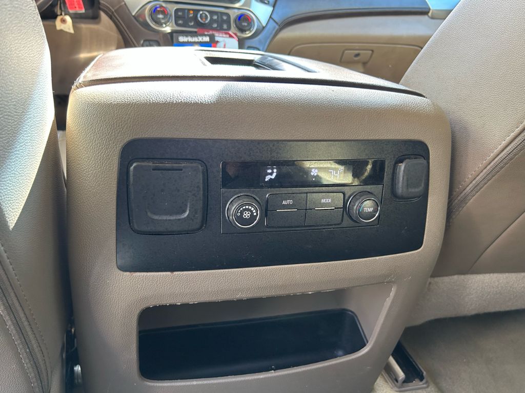 2017 Chevrolet Tahoe LT - Photo 19