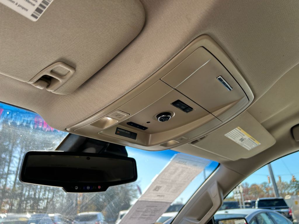 2017 Chevrolet Tahoe LT - Photo 17