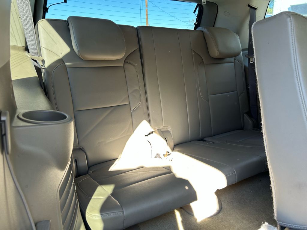 2017 Chevrolet Tahoe LT - Photo 12