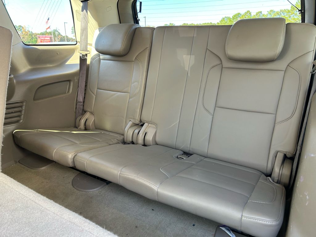 2017 Chevrolet Tahoe LT - Photo 14