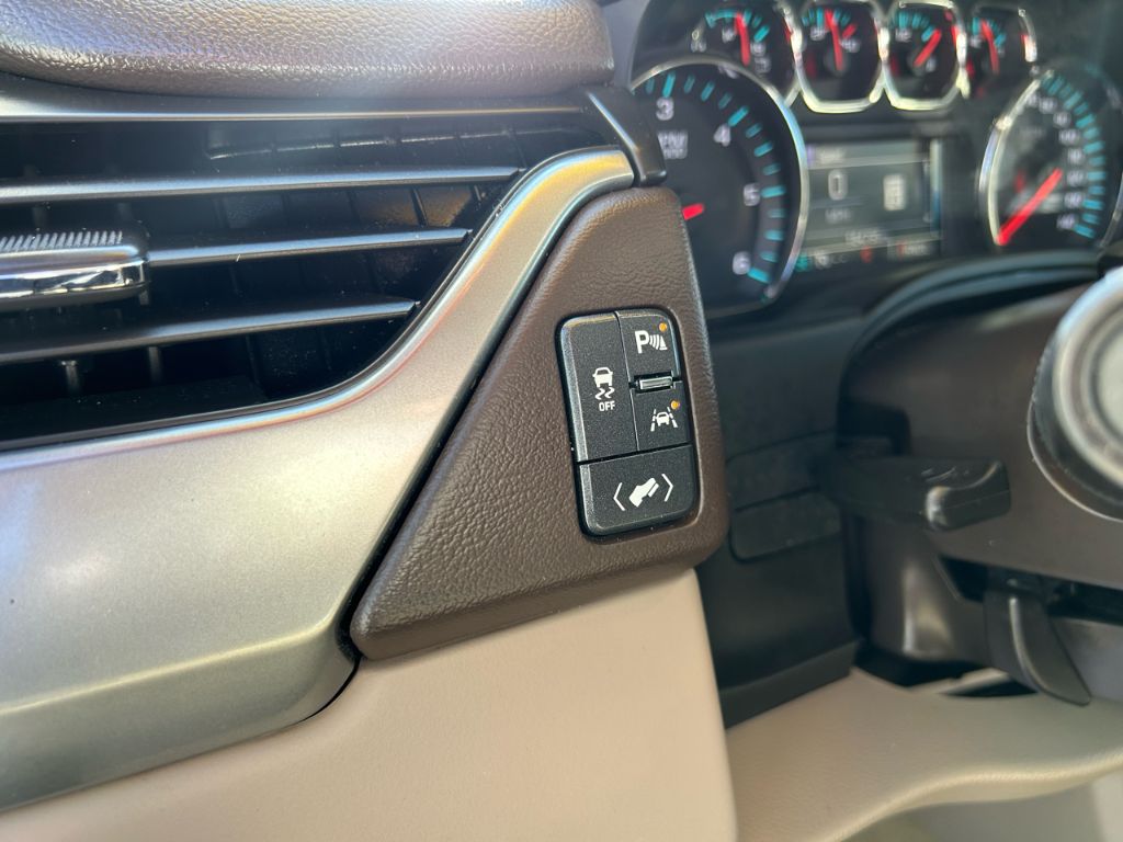 2017 Chevrolet Tahoe LT - Photo 18